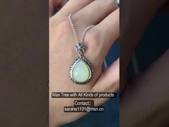 꽃 잠금 조각 된 흰색 자이드 Pendant 12x15mm Pear Shape 은석 Pendant