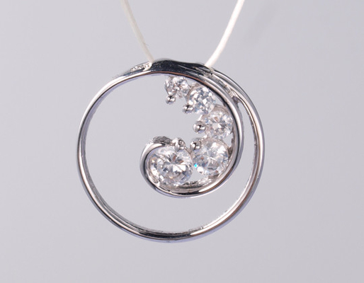 기하학 시리즈 둥근 섬세한 925 은 CZ 기하학 Pendant 46cm 사슬과 맞춤형 925 은 CZ Pendant